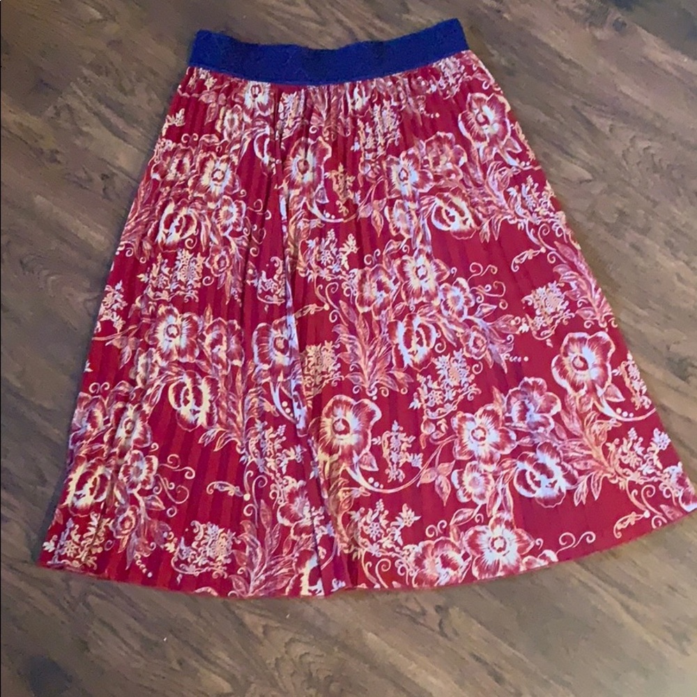 Lola Lularoe skirt